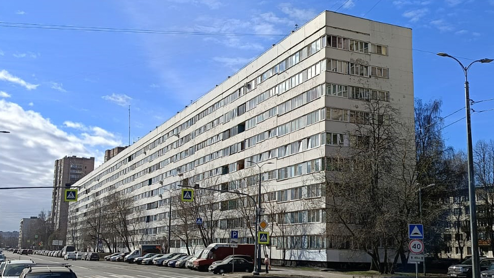 Дом а Санкт-Петербурге серии 1ЛГ-600А корабль